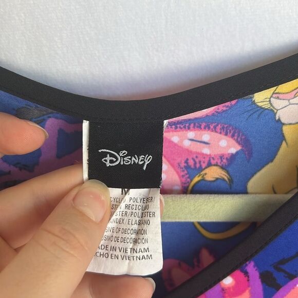 Disney Lion King Sinba Scrub Top Size M - Picture 4 of 6